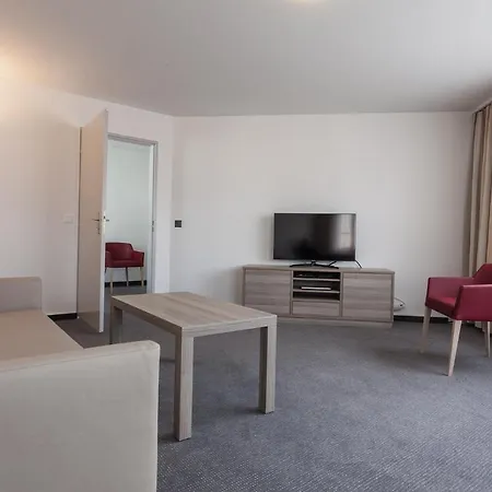 Ema House Serviced Apartments Aussersihl Zurich Exterior photo